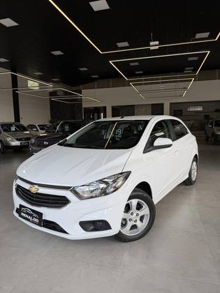 CHEVROLET ONIX 1.4 MPFI LT 8V FLEX 4P MANUAL CHEVROLET ONIX 1.4 MPFI LT 8V FLEX 4P MANUAL